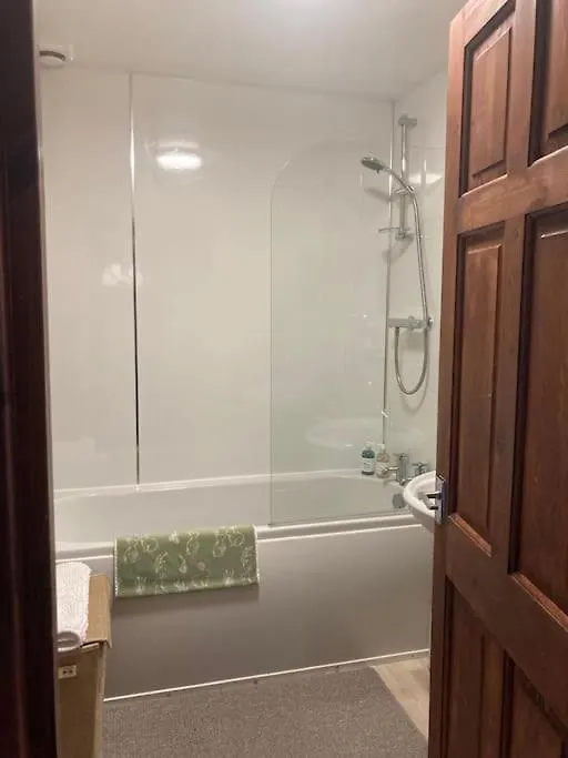 Bright Modern 2 Bedroom Apartment Free Parking And Wi-Fi 阿伯丁